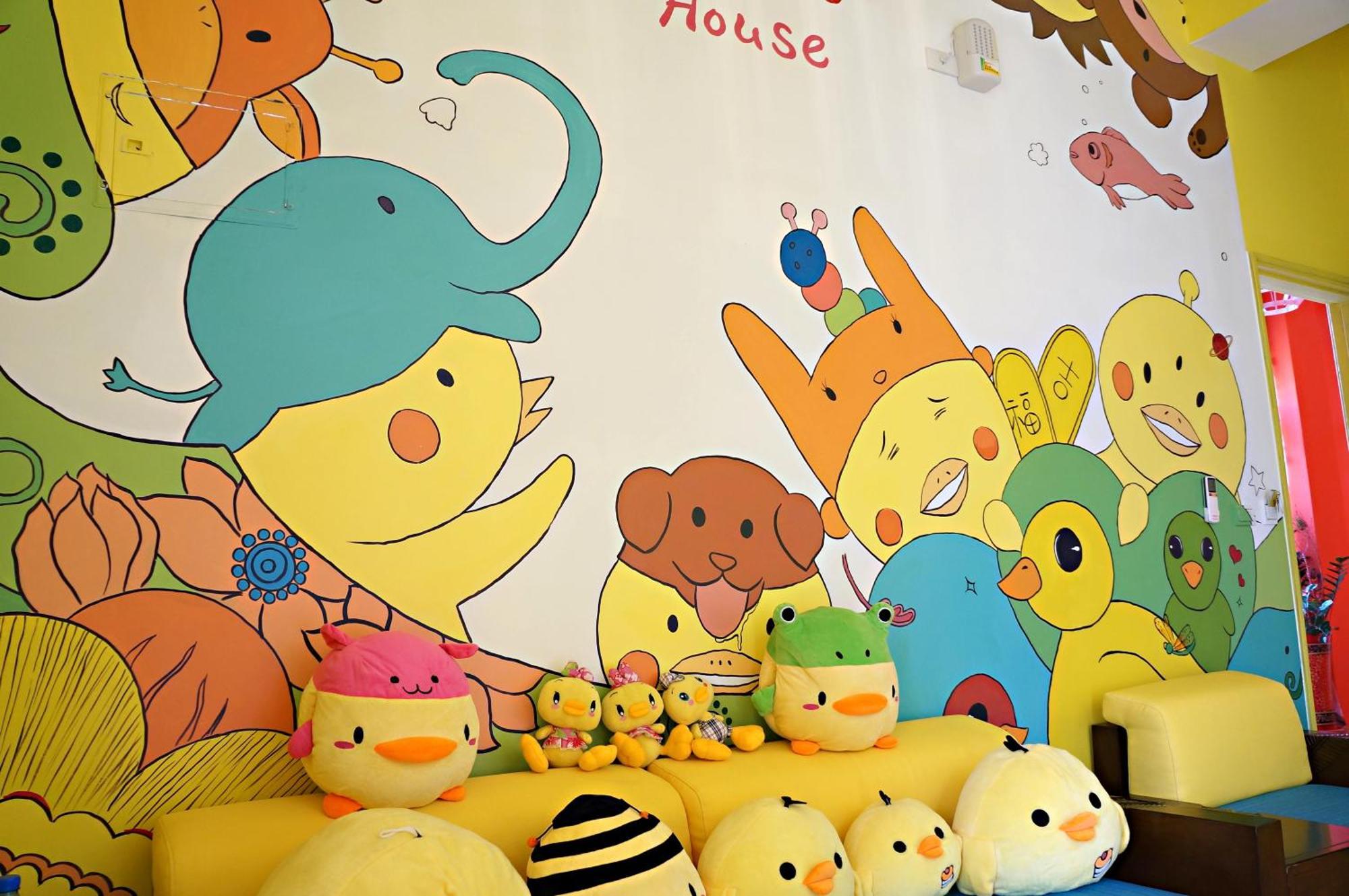 לינה וארוחת בוקר רויסוי 依比鴨鴨水岸會館 Ducking House מראה חיצוני תמונה